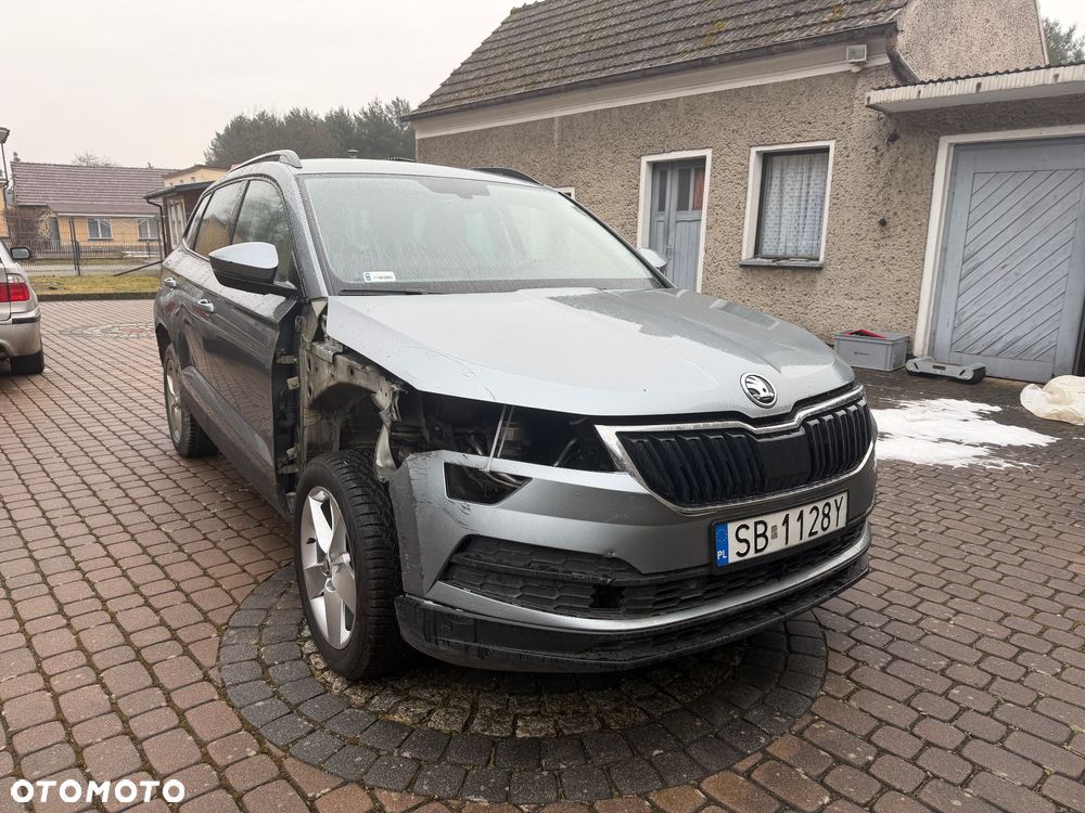 Skoda Karoq 1.5 TSI ACT GPF 4x2 Ambition - 1