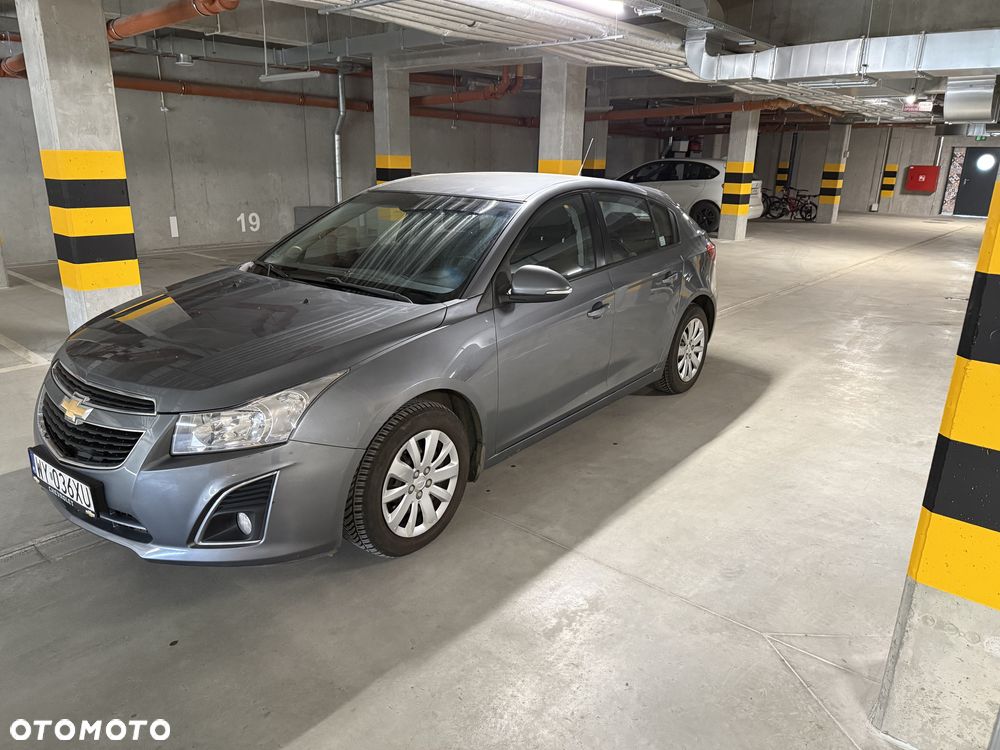 Chevrolet Cruze 1.8 LT - 2