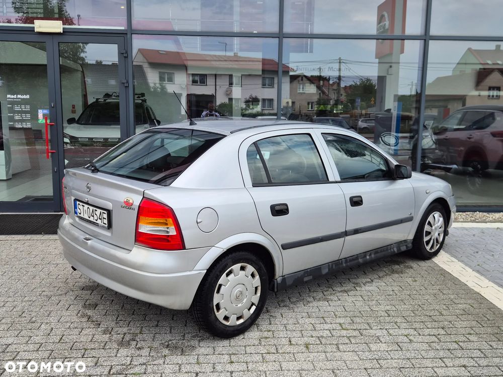 Opel Astra - 7