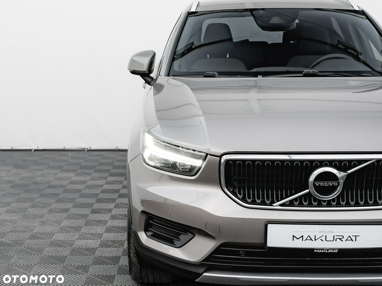 Volvo XC 40 T3 Momentum Pro - 9