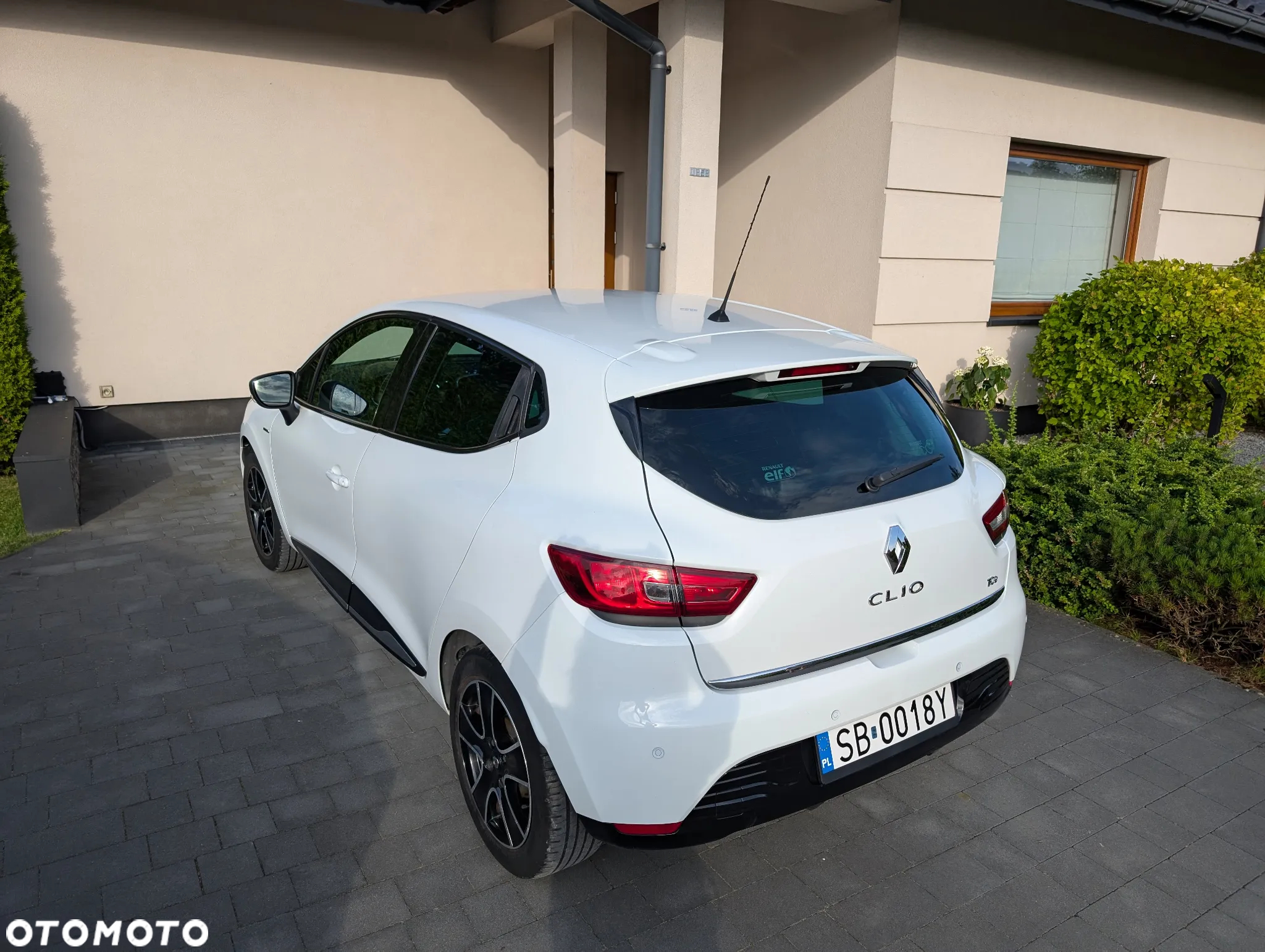 Renault Clio (Energy) TCe 90 Start & Stop LIMITED - 16