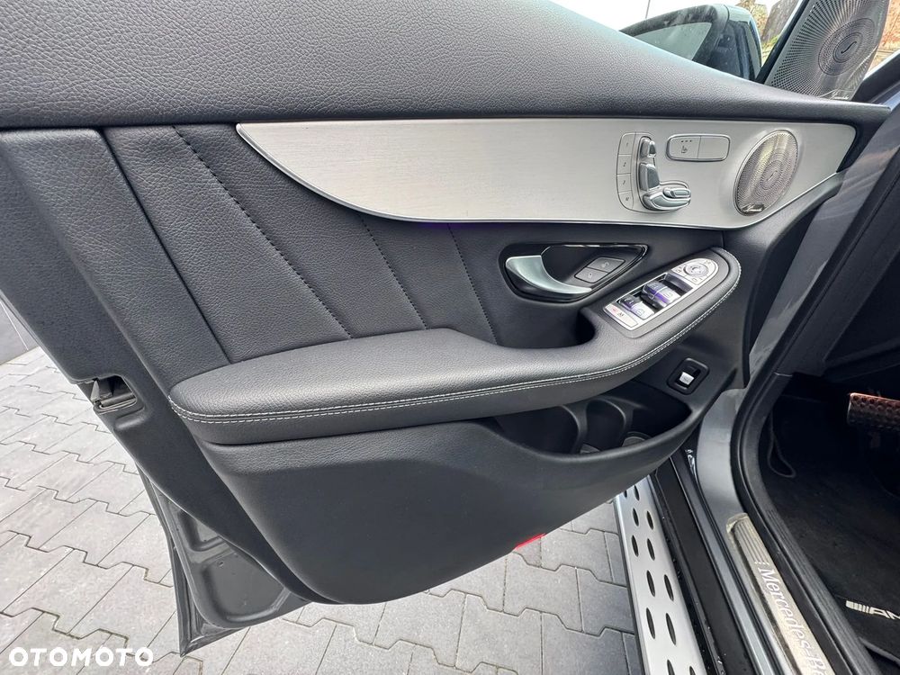Mercedes-Benz GLC 300 4-Matic - 21