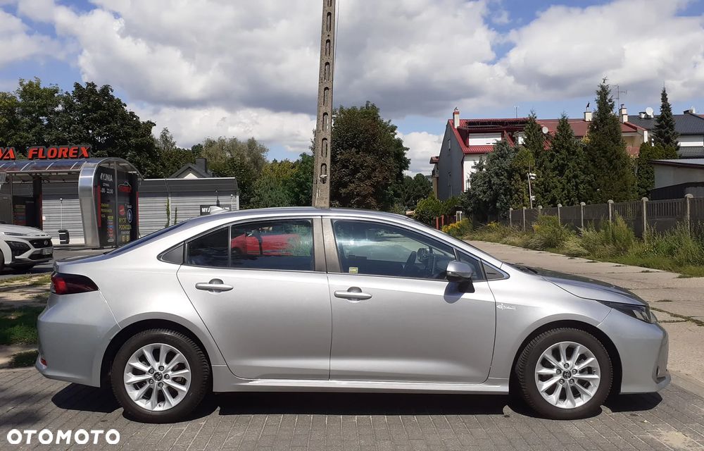 Toyota Corolla - 2