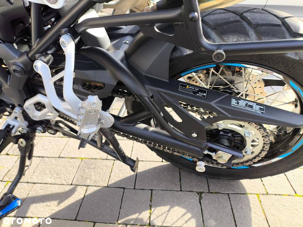 Benelli TRK 502X - 15