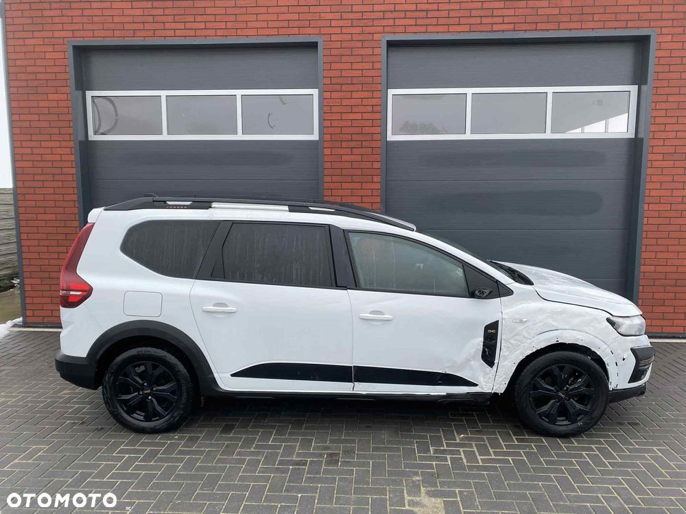 Dacia Jogger TCe 110 Extreme+ - 32