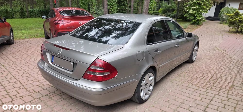 Mercedes-Benz Klasa E - 7