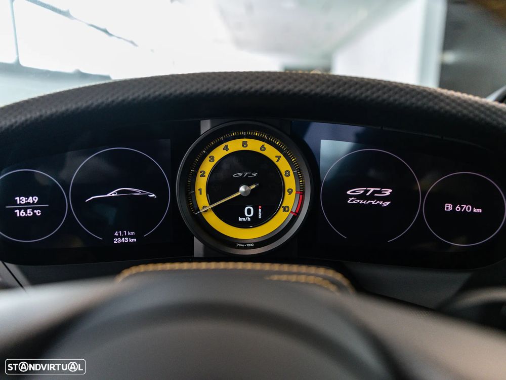 Porsche 911 (992) - 50