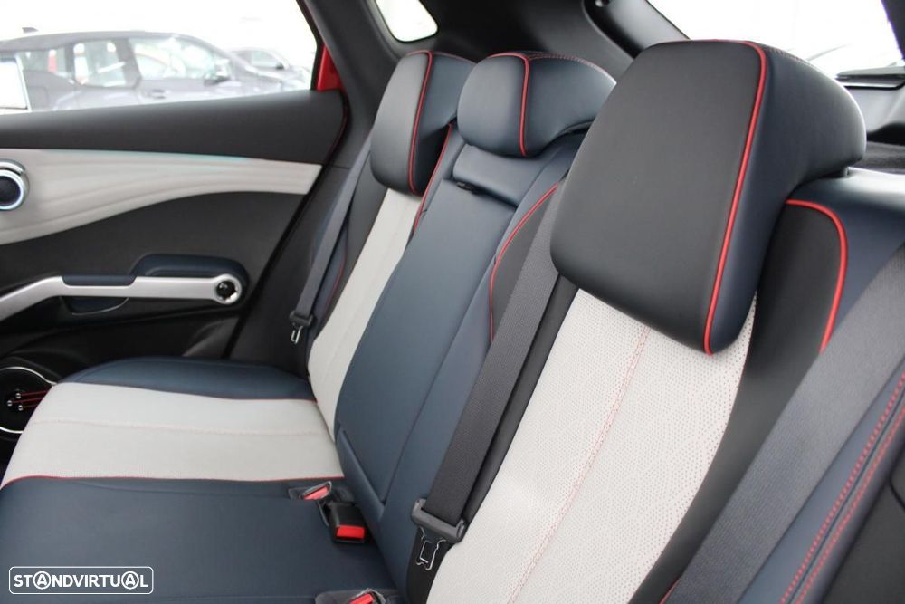 BYD Atto 3 Comfort - 26