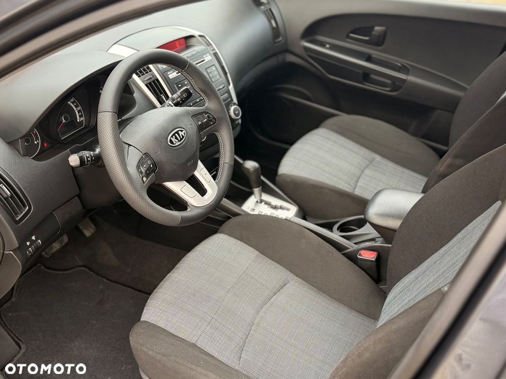 Kia Ceed 1.6 Crdi Comfort - 24
