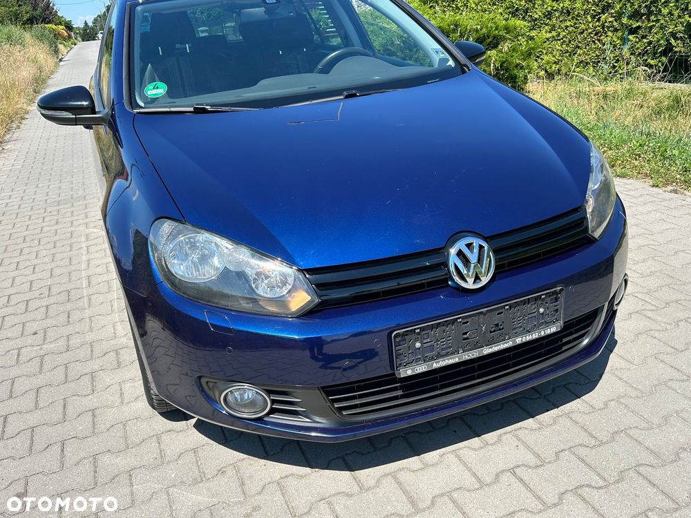 Volkswagen Golf - 2