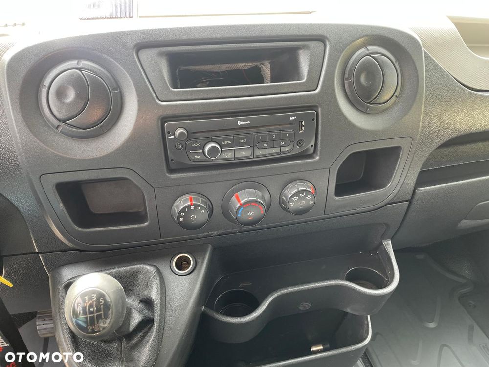 Renault Master - 11
