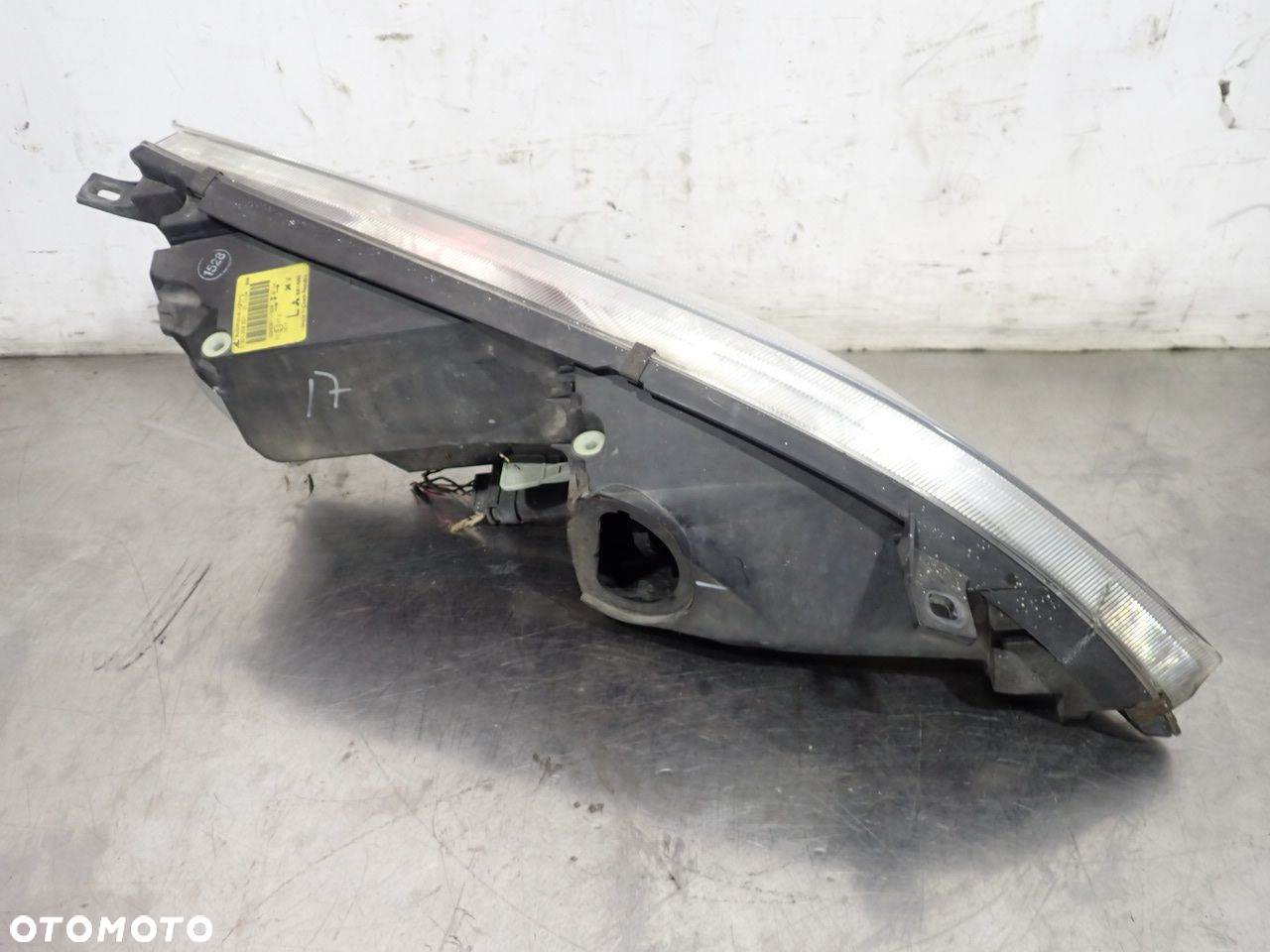 LAMPA LEWA PRZEDNIA MITSUBISHI COLT VI Z30 8301A283  0301208201 - 6