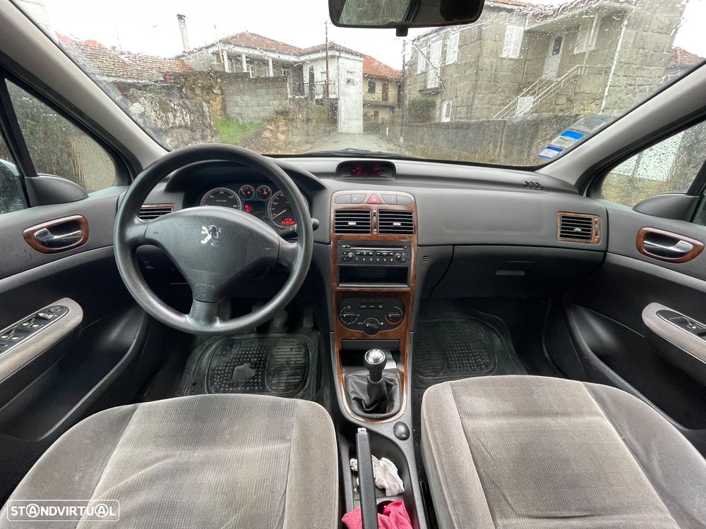 Peugeot 307 2.0 HDi 110 XS Premium - 5