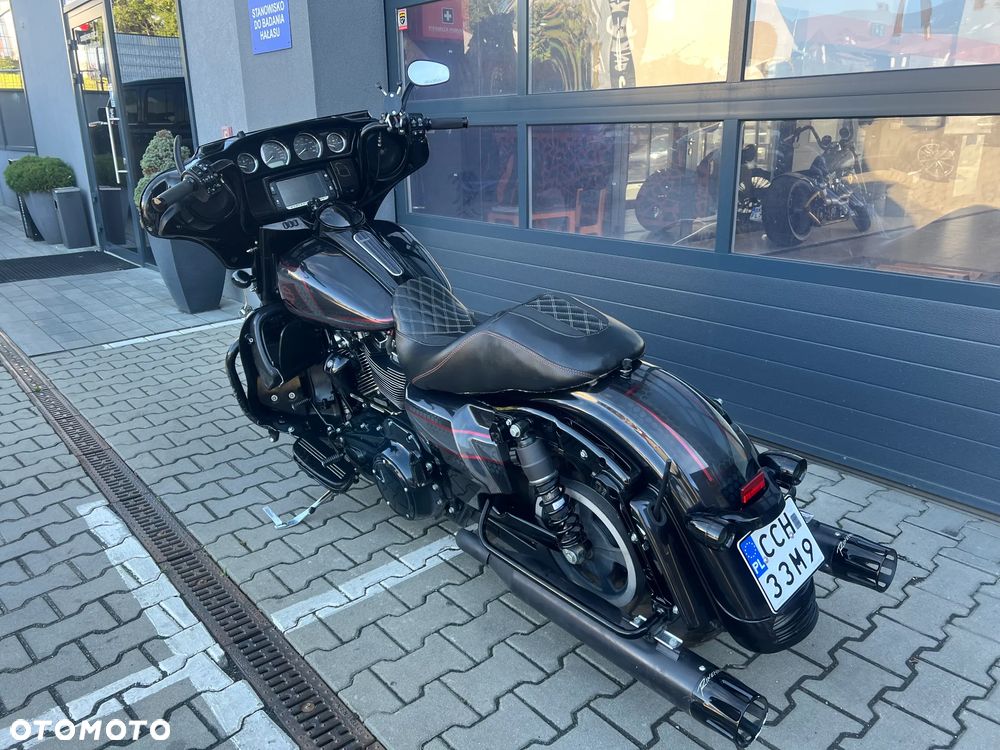 Harley-Davidson Touring Street Glide - 5