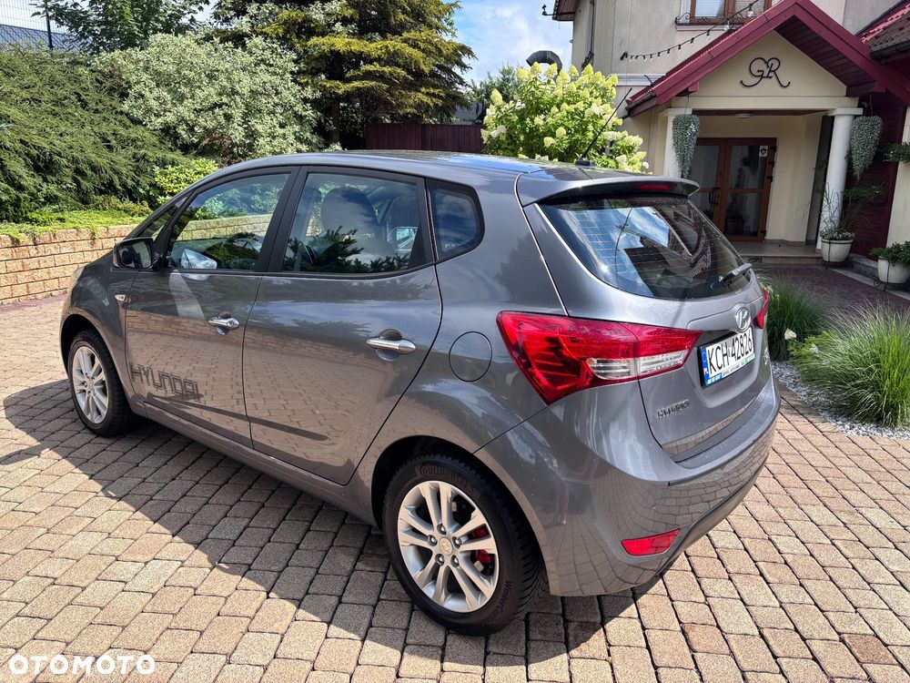 Hyundai ix20 1.4 Classic + - 8