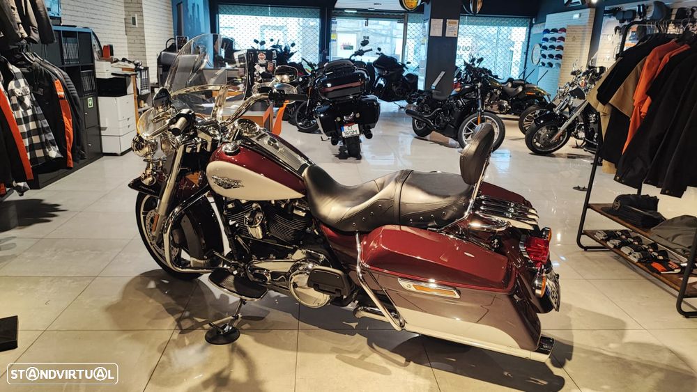Harley-Davidson Road King - 10