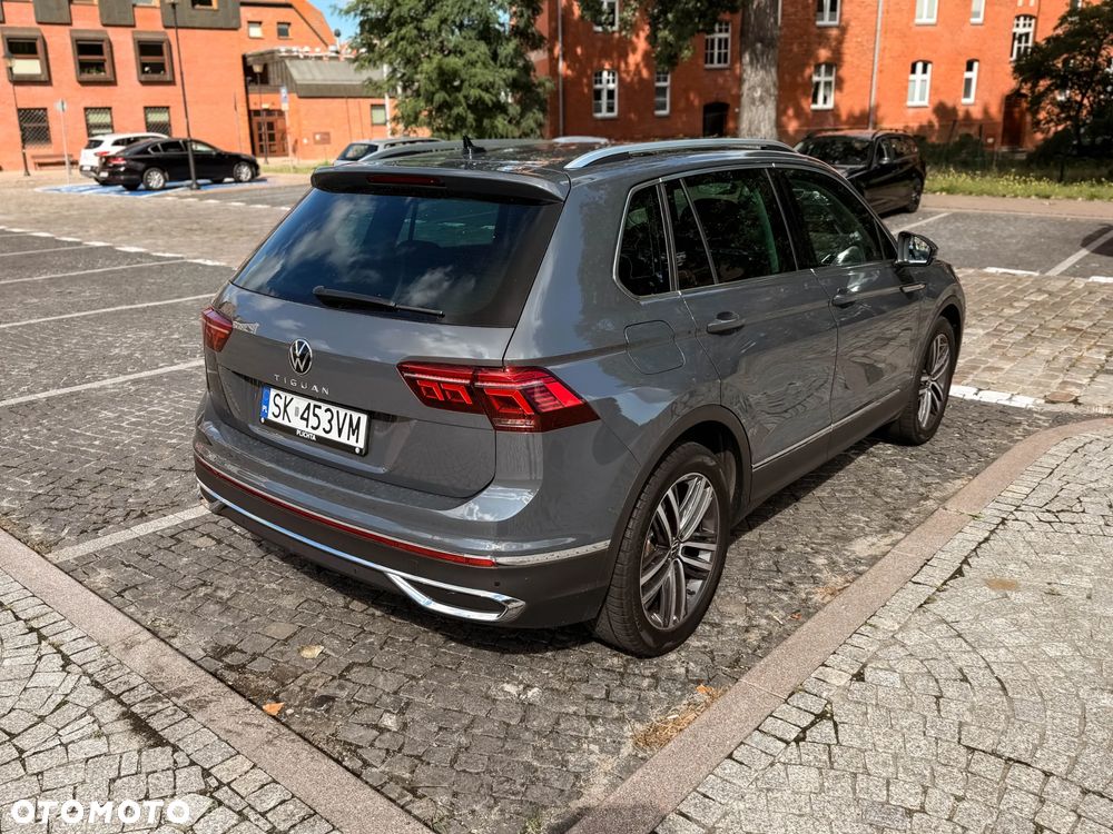 Volkswagen Tiguan - 12