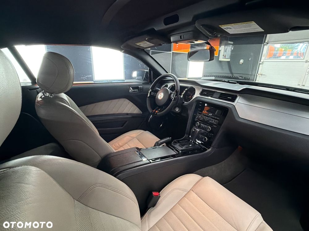 Ford Mustang 3.7 V6 - 18