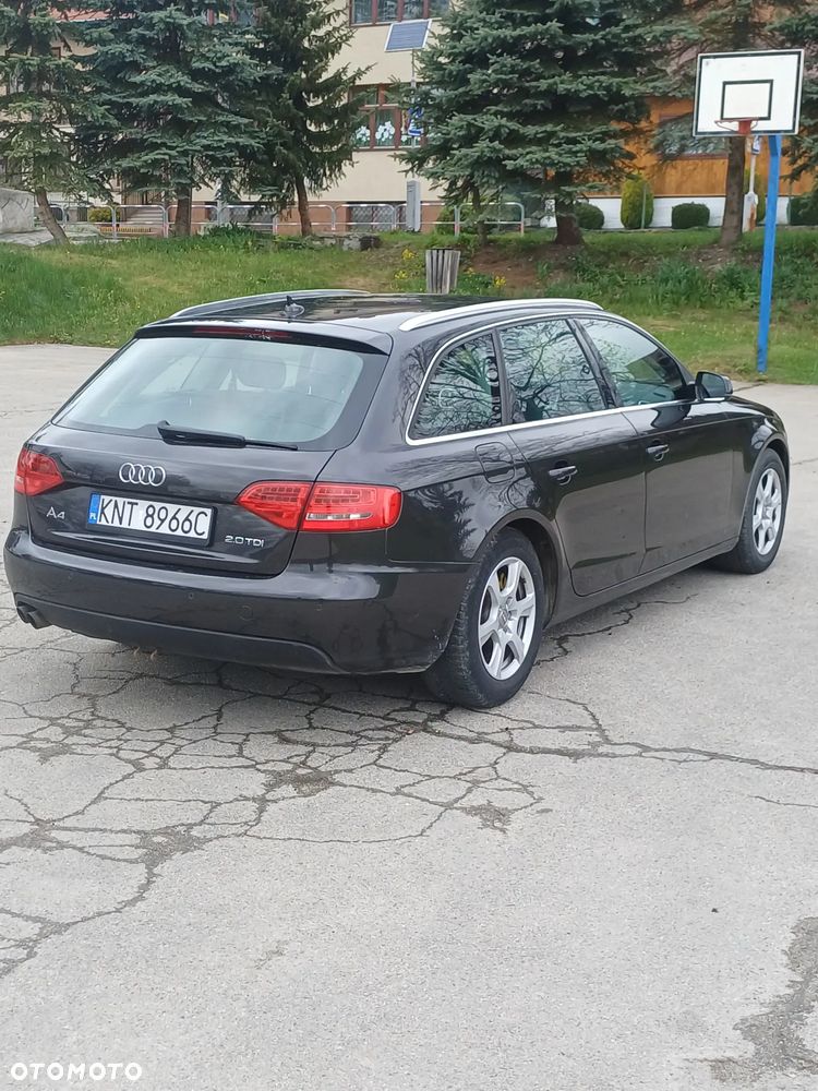 Audi A4 Avant 2.0 TDI - 4