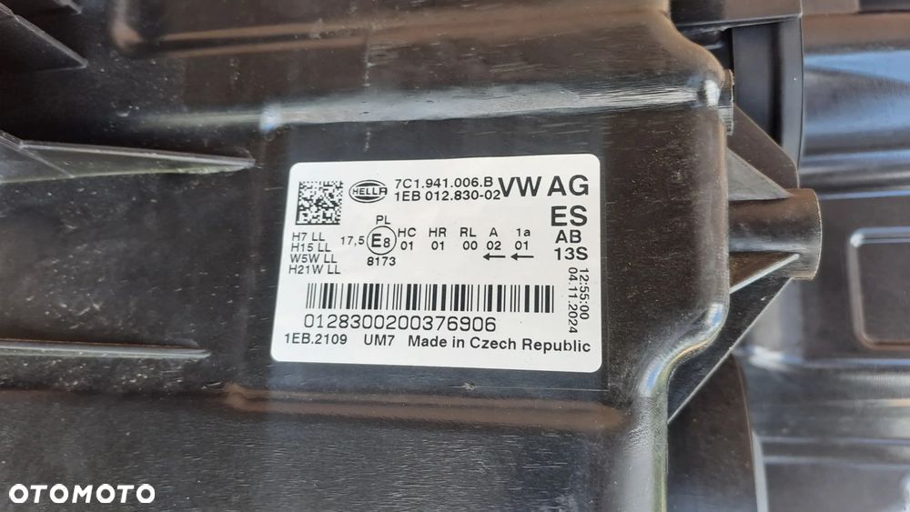 VW CRAFTER MAN TGE  PRAWA LAMPA  7C1941006B 1EB012830-01 - 4