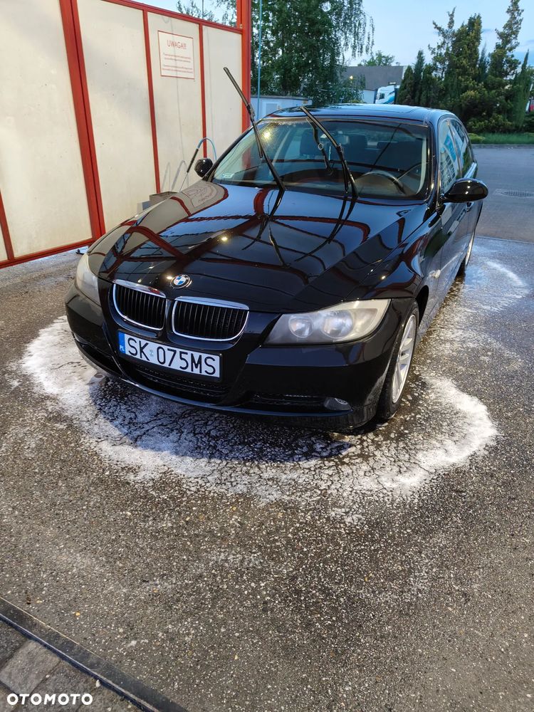 BMW Seria 3 320i - 10