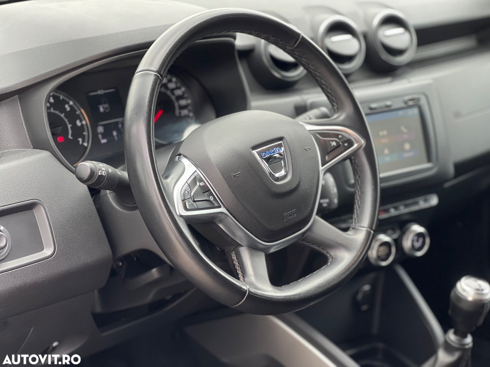 Dacia Duster Blue dCi 115 4WD Celebration - 19