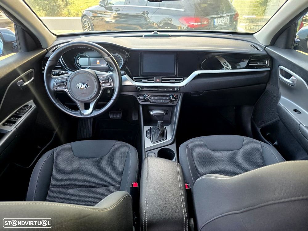 Kia Niro - 26