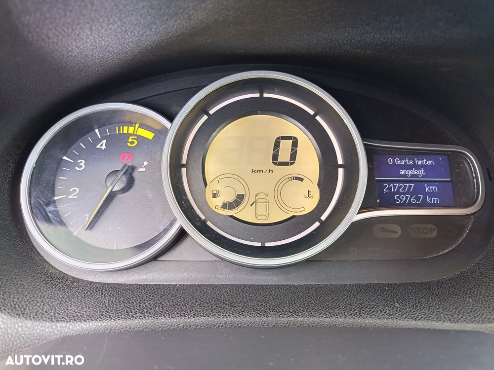 Renault Megane 1.5 dCi Dynamique - 11