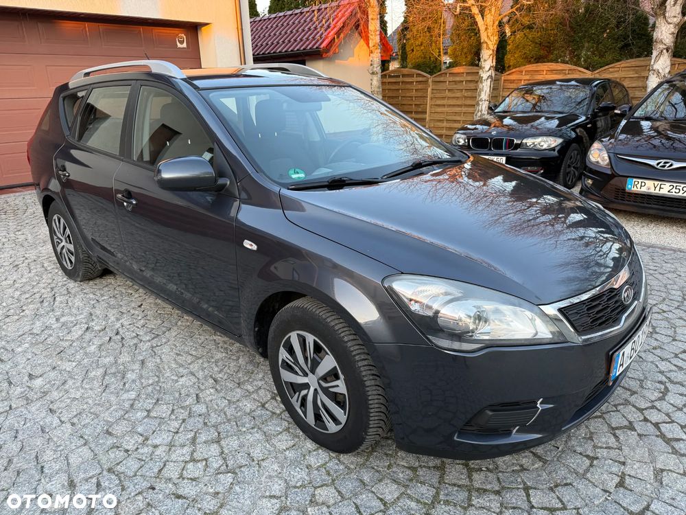Kia Ceed 1.6 Crdi Comfort + - 8