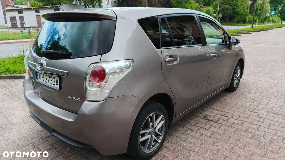 Toyota Verso 1.6 D-4D Active 7os - 4