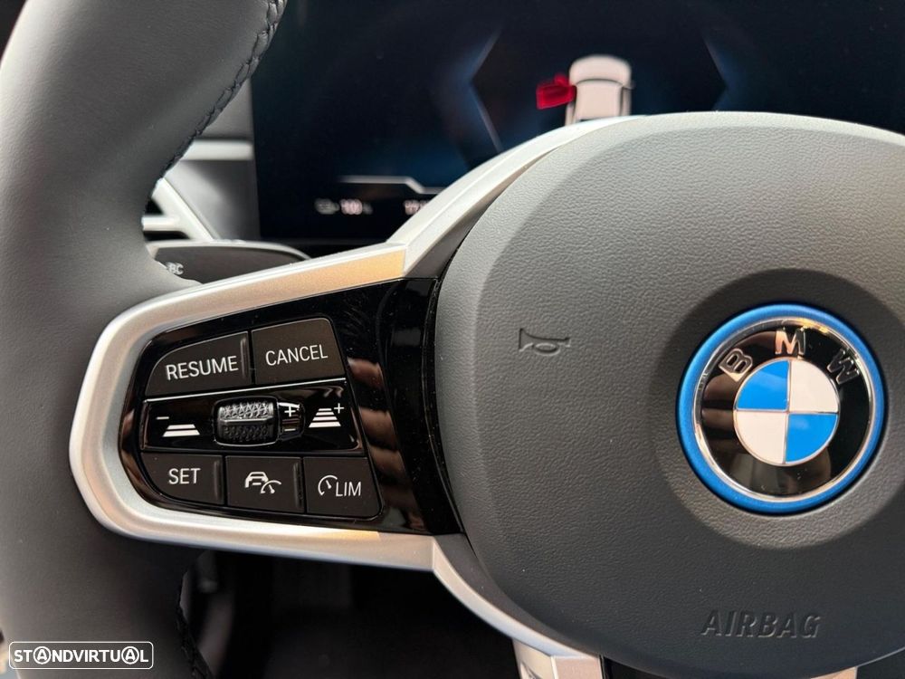 BMW i4 eDrive40 Pack Desportivo M - 12