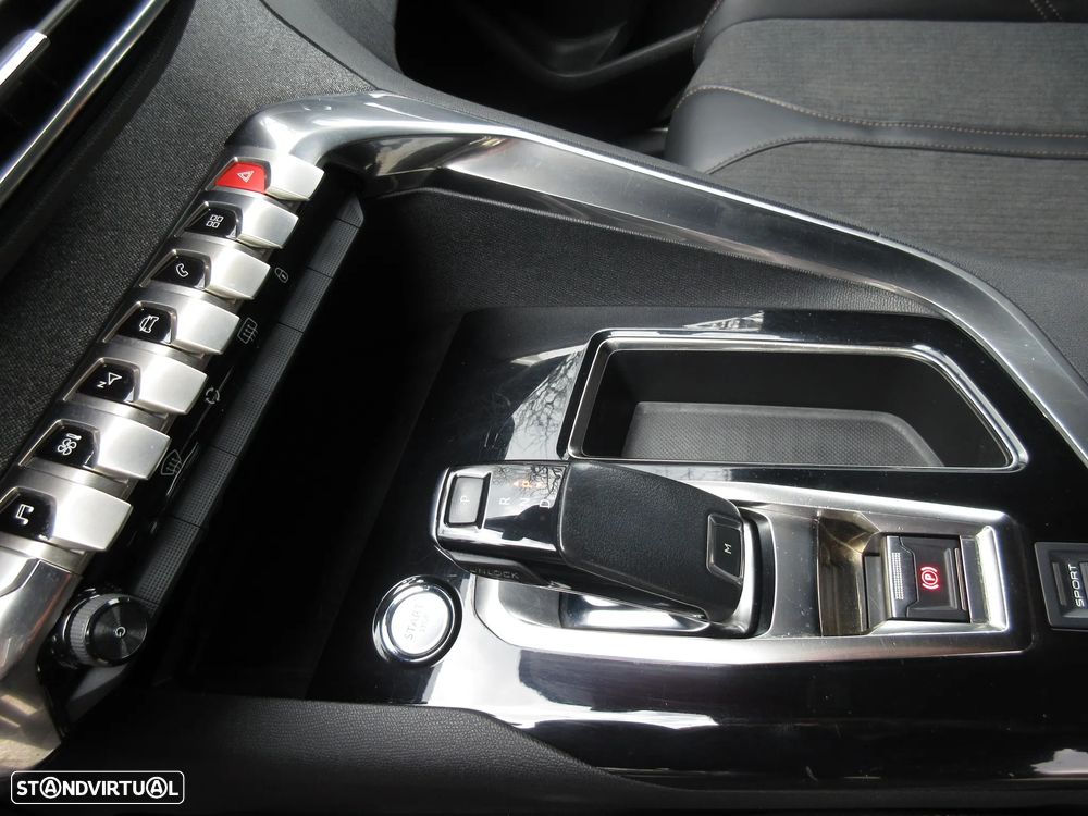 Peugeot 3008 1.6 BlueHDi GT Line EAT6 - 41