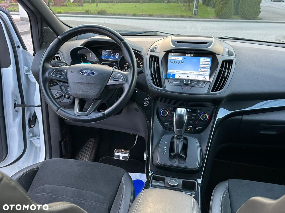 Ford Kuga 2.0 TDCi AWD ST-Line - 13