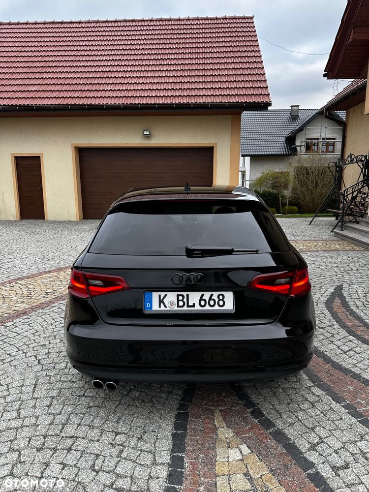 Audi A3 Sportback 2.0 TDI S line Sportpaket - 7