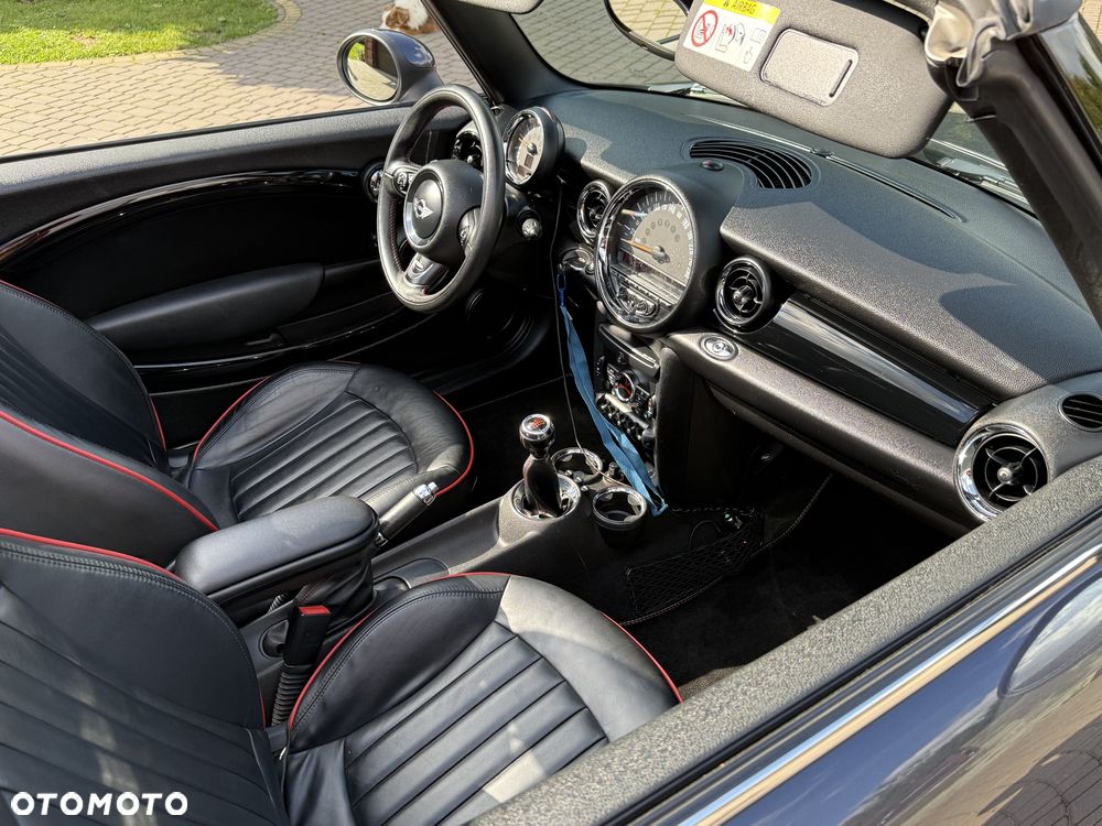 MINI John Cooper Works - 16