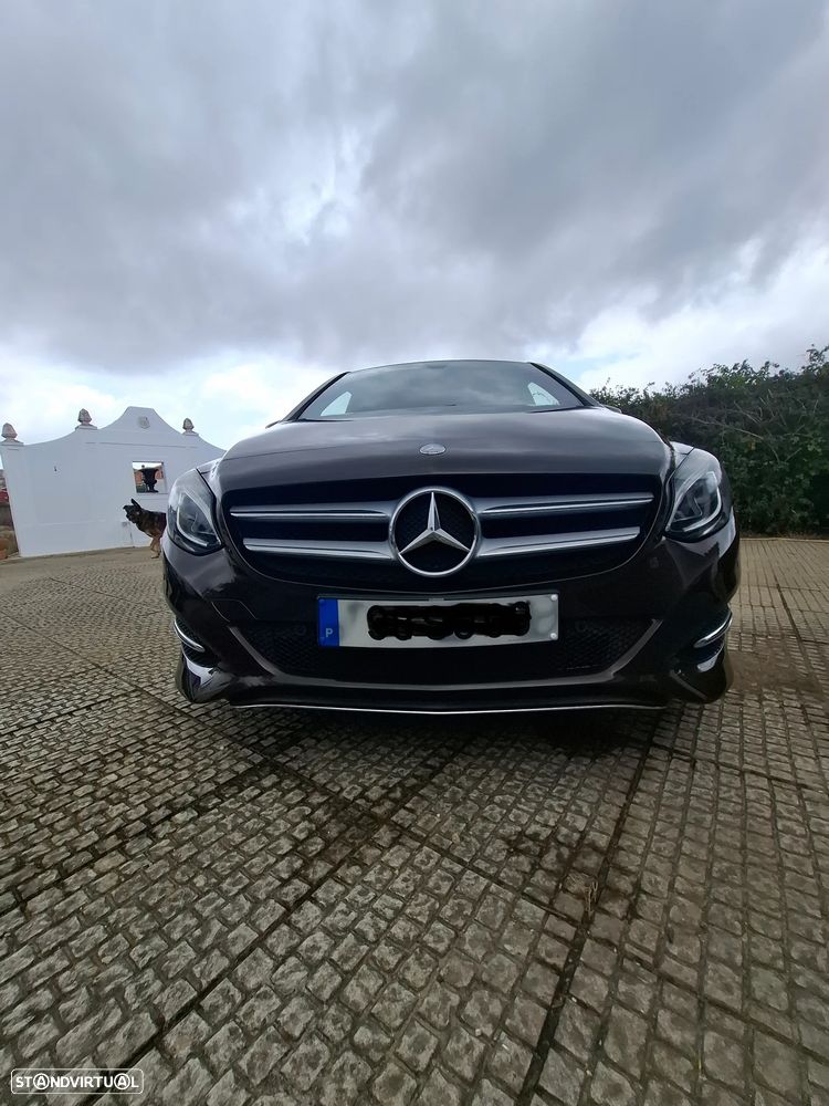 Mercedes-Benz B 180 d Urban - 11