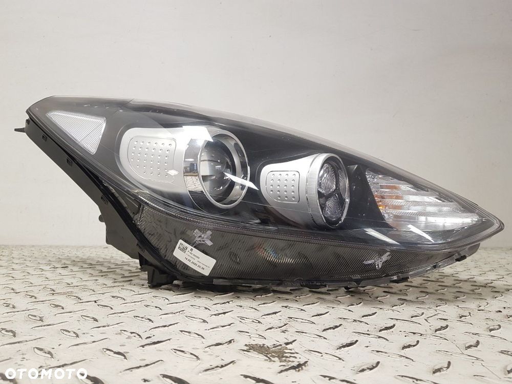 KIA SPORTAGE 4 IV 16- LAMPA PRAWA PRZEDNIA H7 + LED IGŁA 92102-F1010 - 5