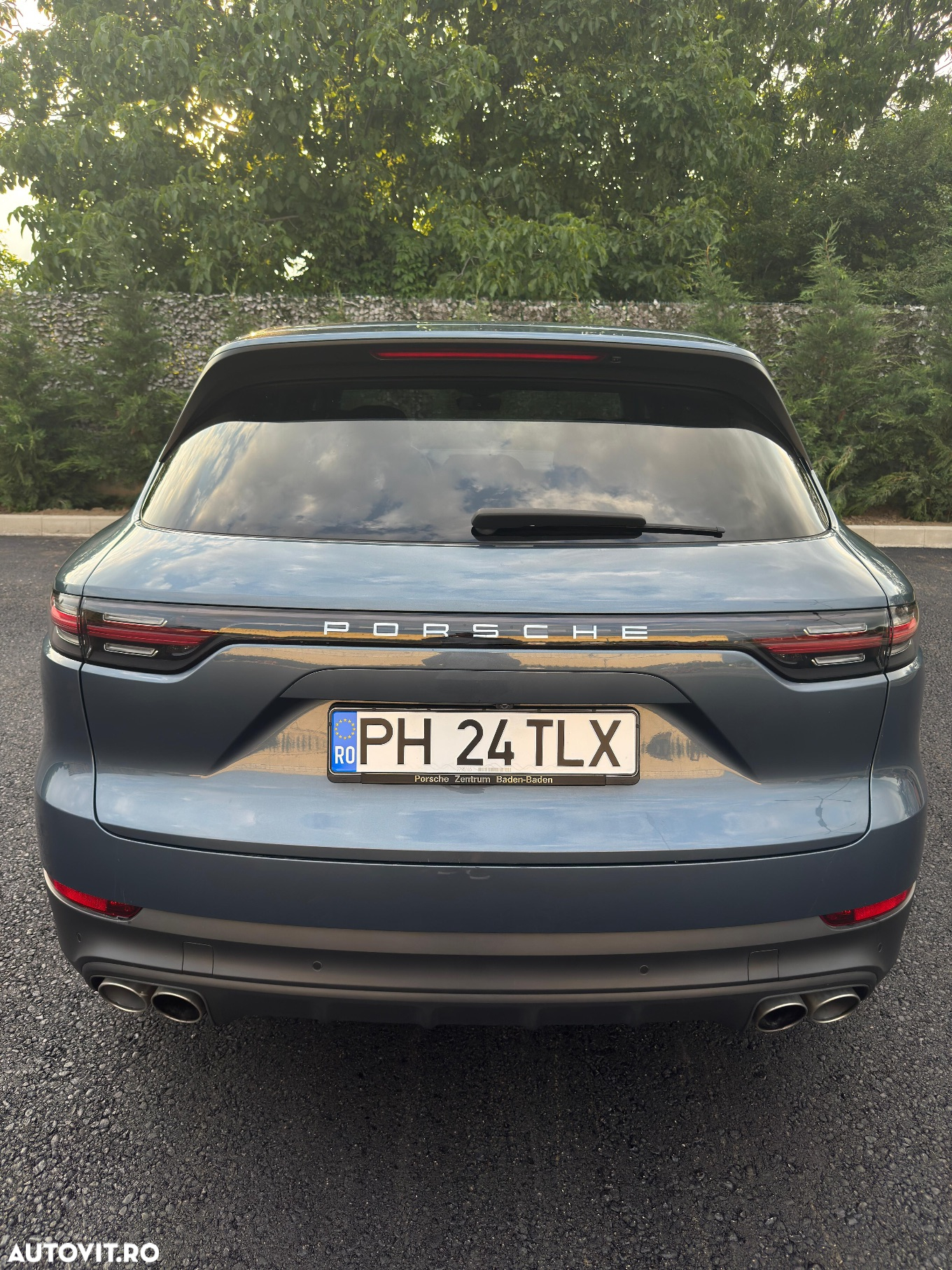 Porsche Cayenne S - 23