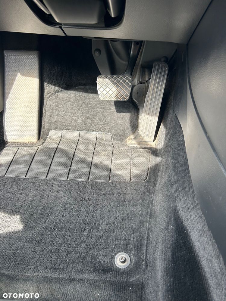 Volkswagen Passat 2.0 TDI Comfortline DSG - 17