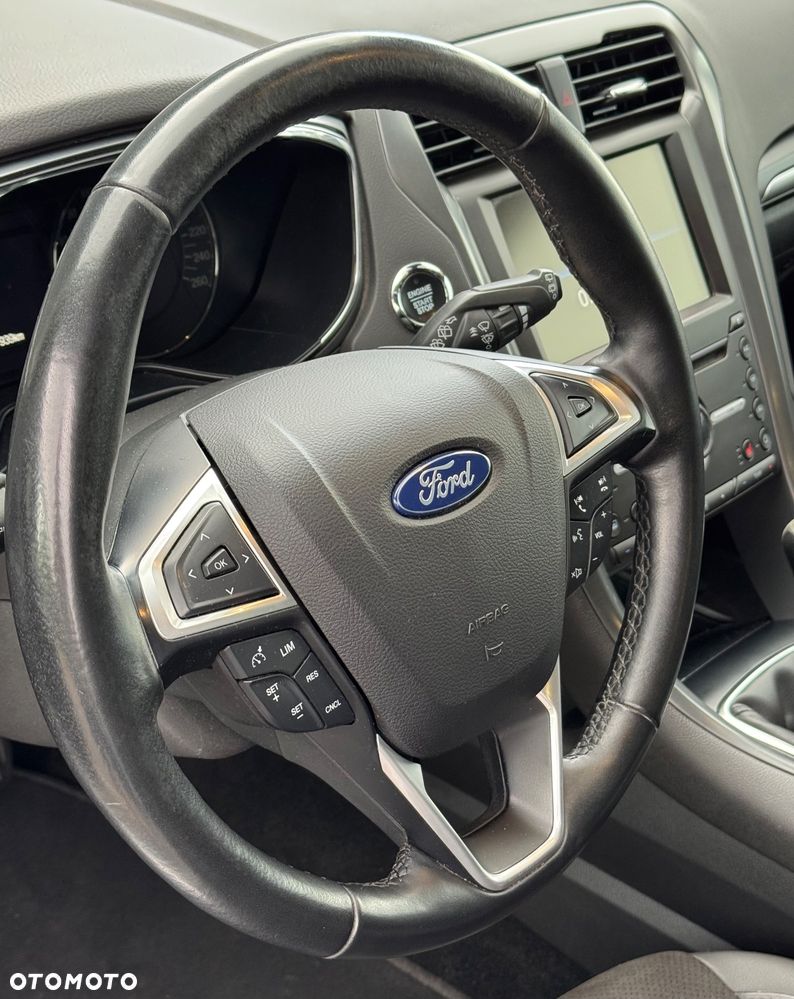 Ford Mondeo 2.0 TDCi STart-Stopp Titanium - 17