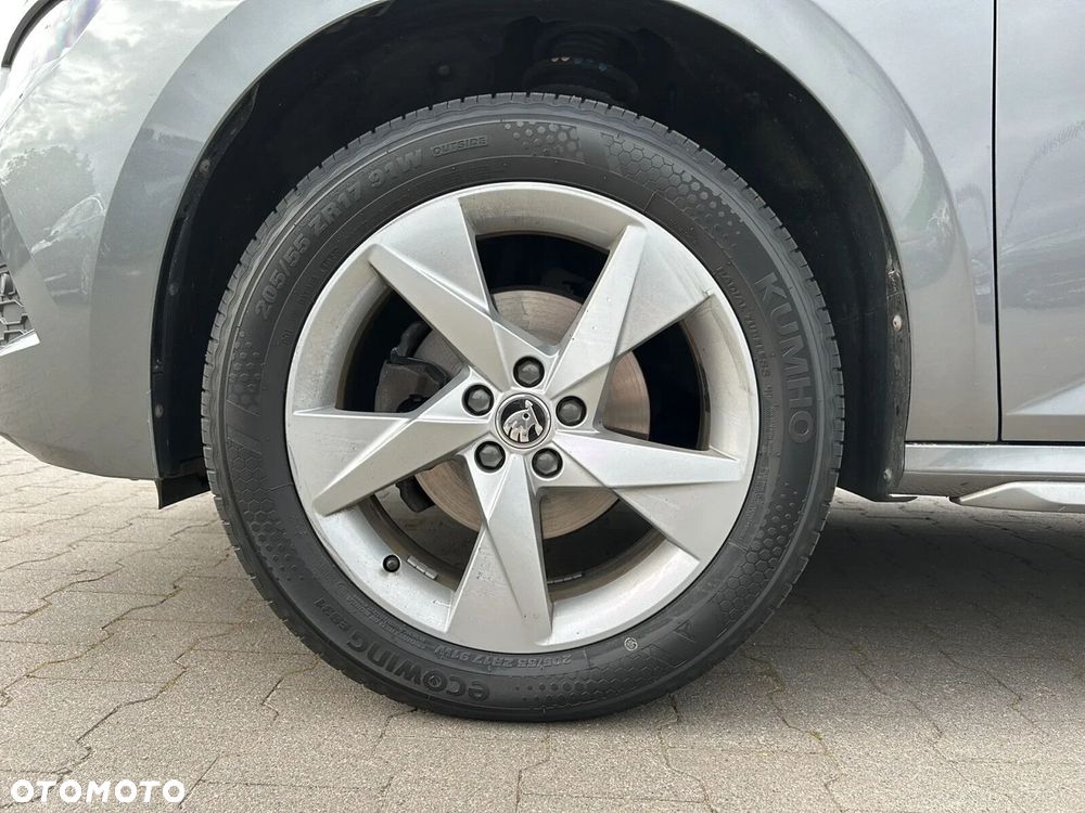 Skoda Kamiq 1.5 TSI Style DSG - 37