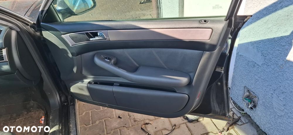 Audi A6 C5 na części - 3