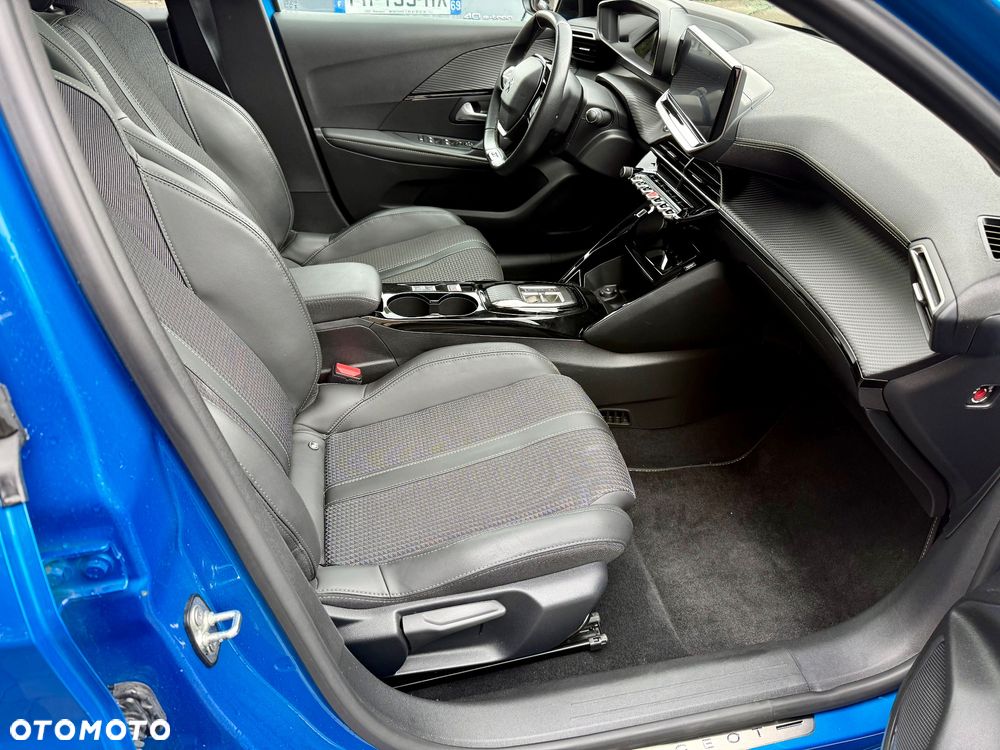 Peugeot 208 Elektromotor 136 GT+ - 2