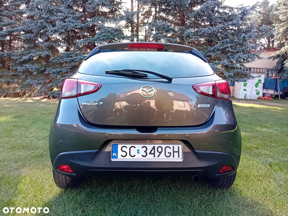Mazda 2 2016 photo 4