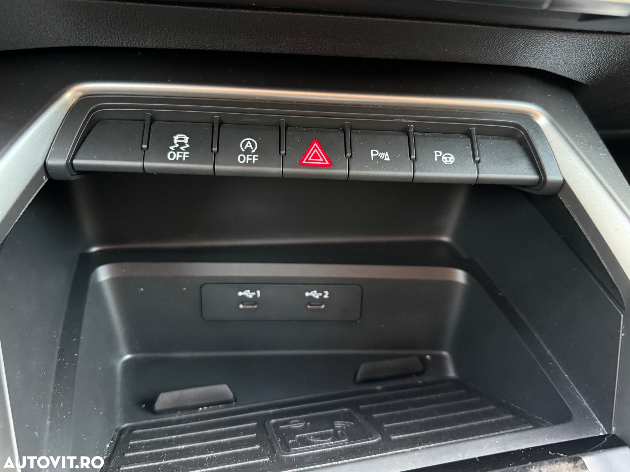 Audi A3 2.0 30 TDI S tronic Advanced - 33