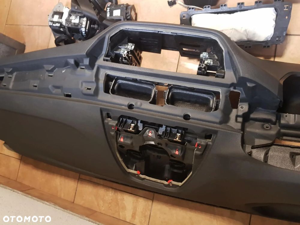 KOKPIT DESKA BMW 5 G30 G31 HUD ORYGINAŁ - 2