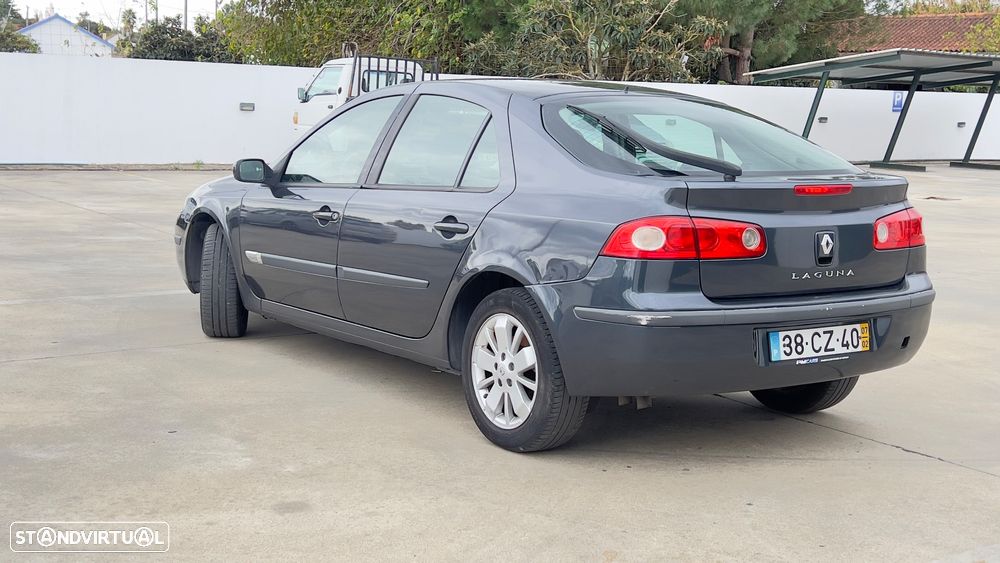Renault Laguna 1.9 dCi Privilège - 4