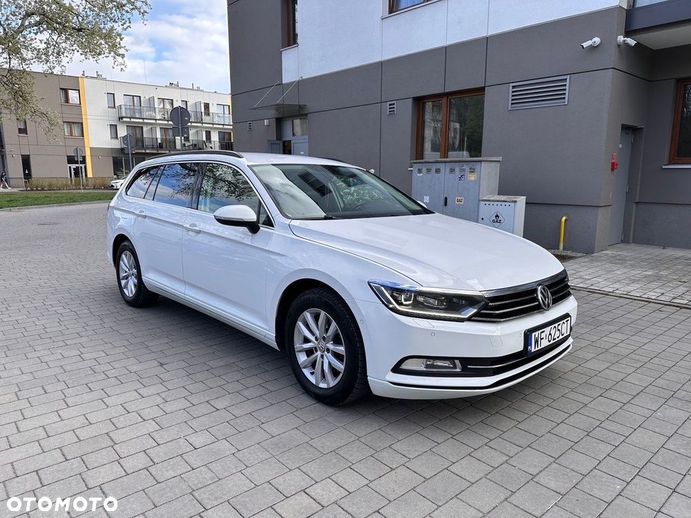 Volkswagen Passat - 8
