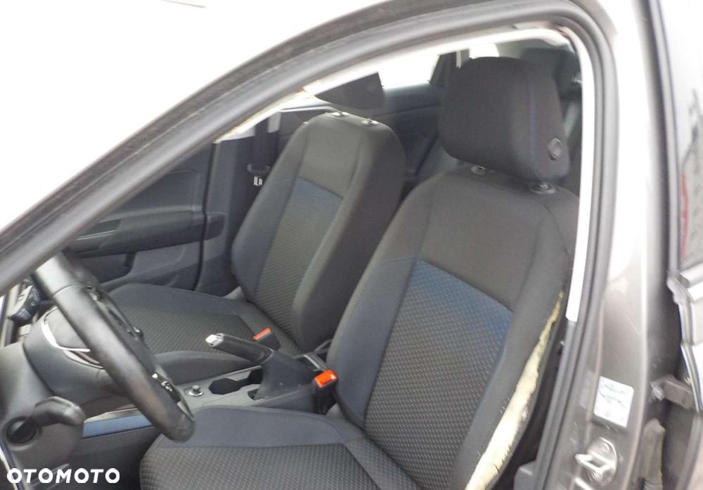 Volkswagen Polo - 27