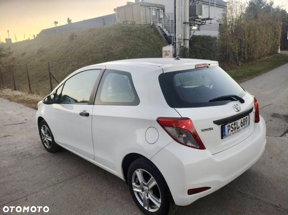 Toyota Yaris 1.33 Active - 3